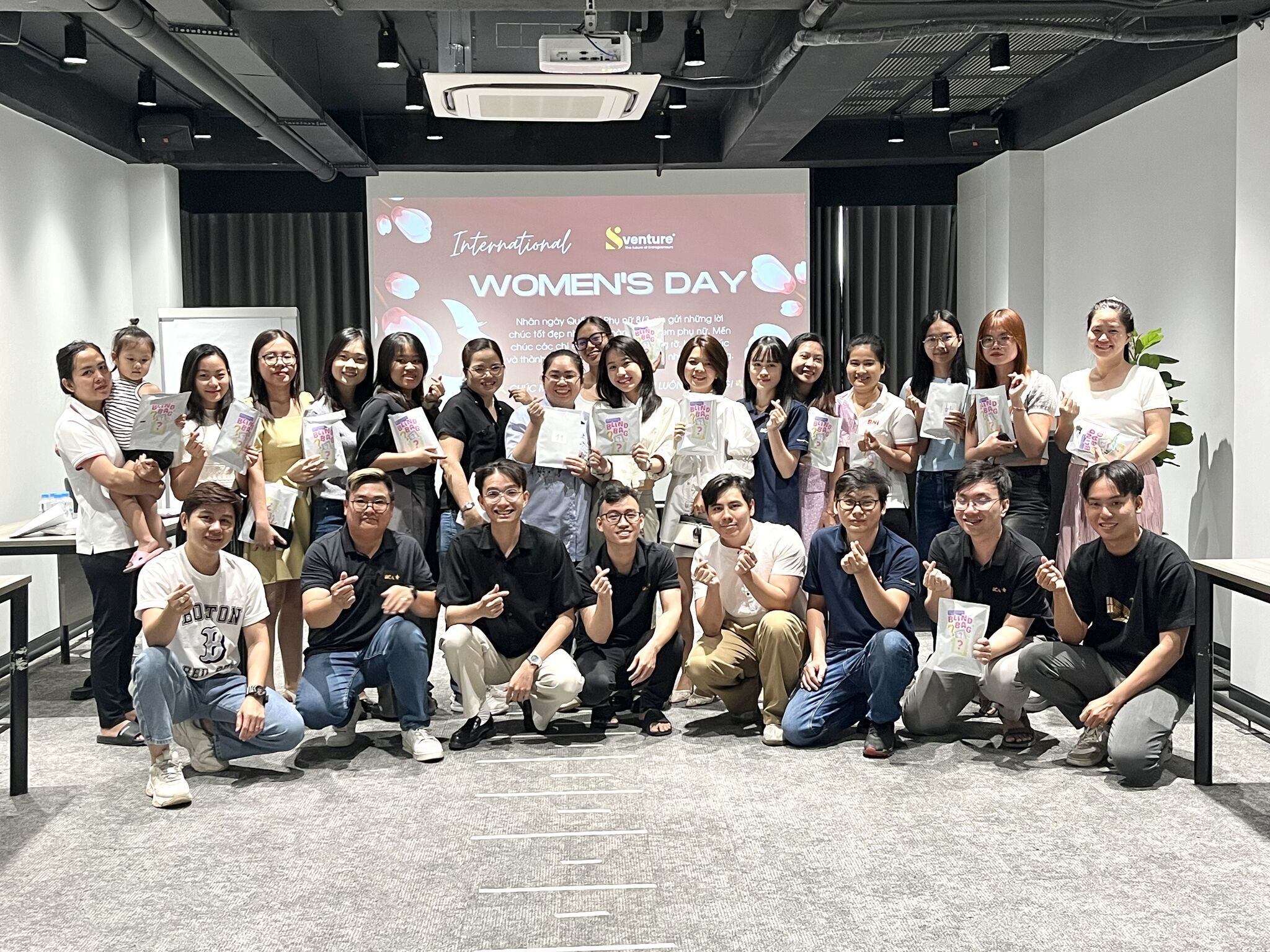 Những “Đóa Hồng Thép” Tại BCA GROUP: Rạng Rỡ Và Bản Lĩnh Ngày 8/3